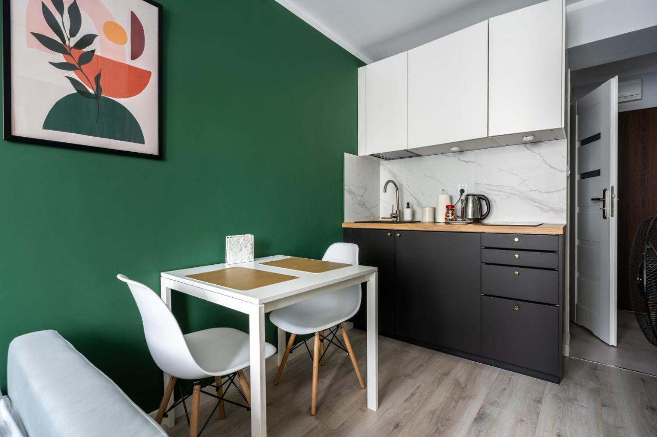 City Center - Studio - Golden Apartments - Ogrodowa Варшава Екстериор снимка
