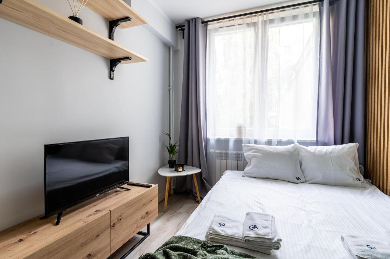City Center - Studio - Golden Apartments - Ogrodowa Варшава Екстериор снимка