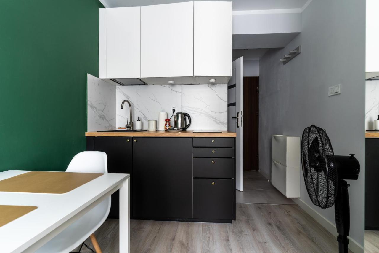 City Center - Studio - Golden Apartments - Ogrodowa Варшава Екстериор снимка
